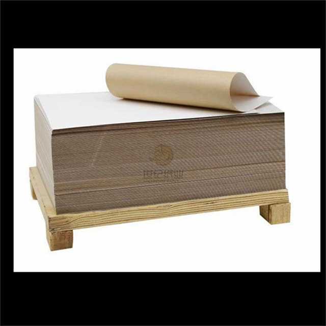 Papier kraft enduit d'argile blanche bon marché en Chine