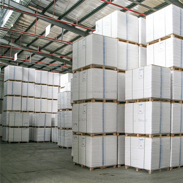 880*1230 60g/m2 Papier offset sans bois pour en-têtes