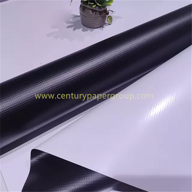 Fabricants de rouleaux de bannière flexibles en PVC pour panneaux d'affichage en Chine